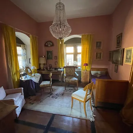 Villa Gaestehaus Auf Der Salzburg Bad Neustadt an der Saale